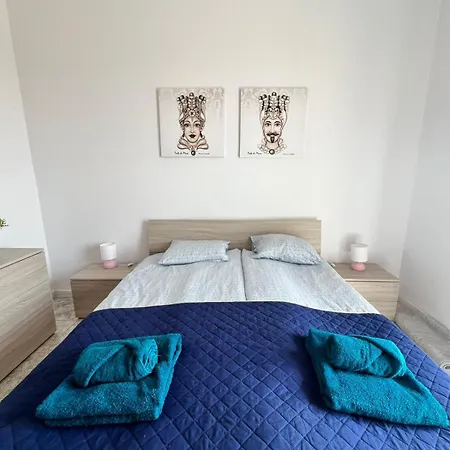 Lucia Apartment